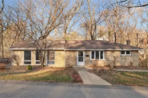 429 Earlwood Rd, Pittsburgh, PA 15235
