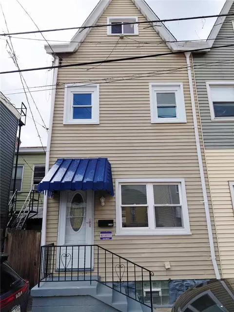 4786 Sciota St, Pittsburgh, PA 15224