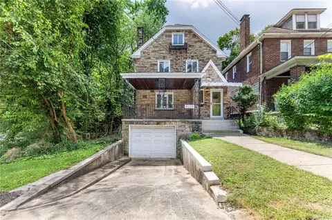 2132 Pauline Ave, Pittsburgh, PA 15216