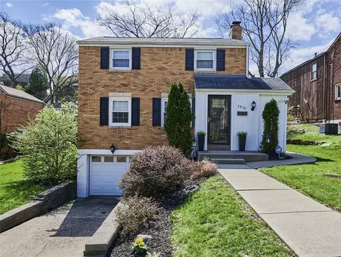 1416 Senior Dr, Pittsburgh, PA 15227