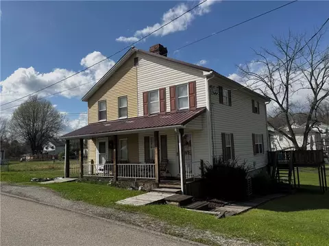 17 Edna St, Republic, PA 15475
