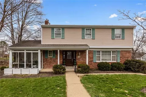 1011 Apple Hill Ln, Allison Park, PA 15101