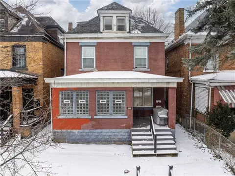 Exterior - 628 E 9th Ave, Homestead, PA 15120 photo 2 of 7