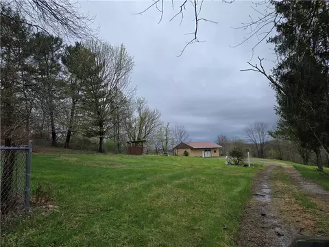 93 South St, Brownsville, PA 15417
