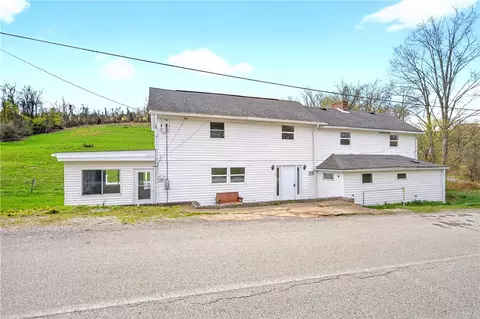 93 Old 51 Rd, Perryopolis, PA 15473