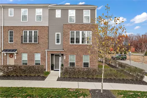 202 Gress Rd, Cranberry Township, PA 16066