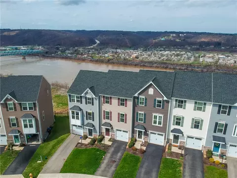 View/Area - 2016 Cade Dr, Monaca, PA 15061 photo 10 of 12