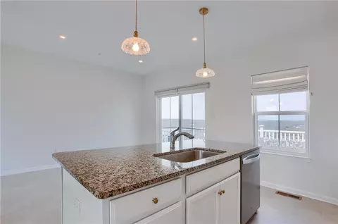 Kitchen - 2016 Cade Dr, Monaca, PA 15061 photo 4 of 5