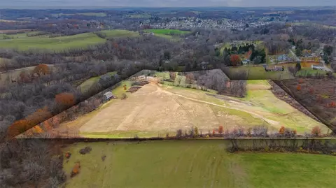 33 Orchard Dr, Herminie, PA 15637
