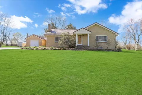 1720 Conway Wallrose Rd, Freedom, PA 15042