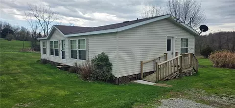 369 Smithfield Highhouse Rd, Smithfield, PA 15478