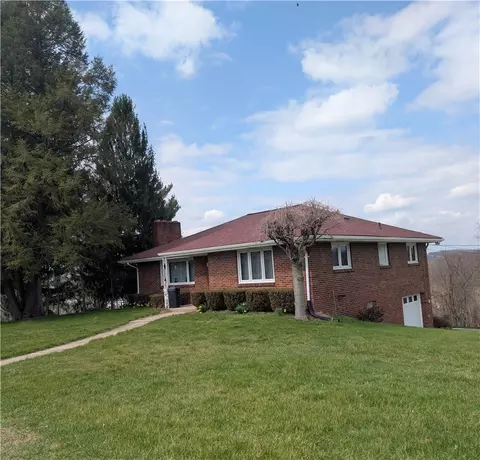 395 S Palm St, Washington, PA 15301