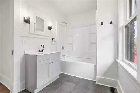 Bath - 511 E 2nd Ave, Tarentum, PA 15084 photo 2 of 2