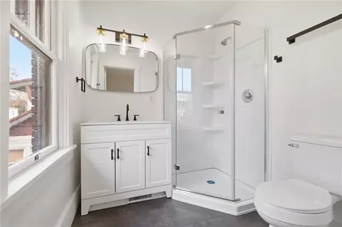 Bath - 511 E 2nd Ave, Tarentum, PA 15084 photo 1 of 2