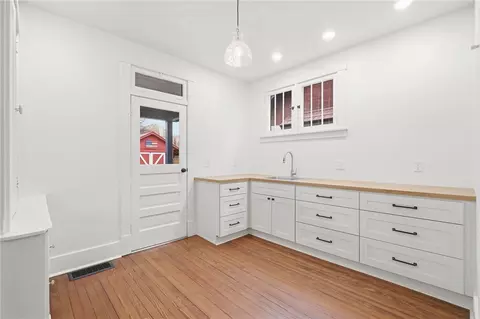 Other - 511 E 2nd Ave, Tarentum, PA 15084 photo 2 of 9