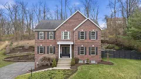 4066 Jupiter Dr, Allison Park, PA 15101