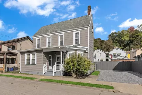 507 7th Ave, New Brighton, PA 15066