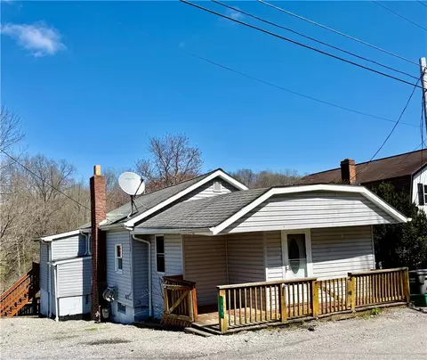 125 Mcgrady Hollow Rd, Butler, PA 16002