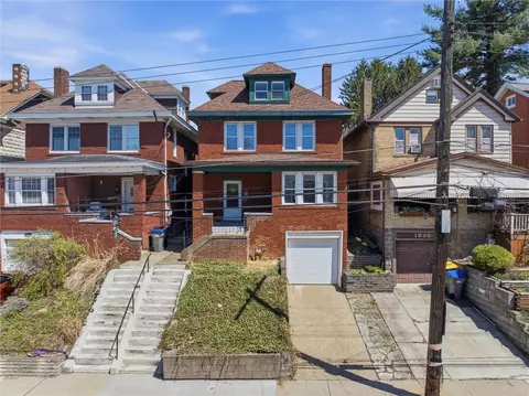 1542 Mcfarland Rd, Pittsburgh, PA 15216