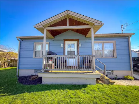 132 Marion Ave, Belle Vernon, PA 15012