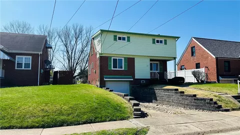 907 Jefferson Ave, Natrona Heights, PA 15065