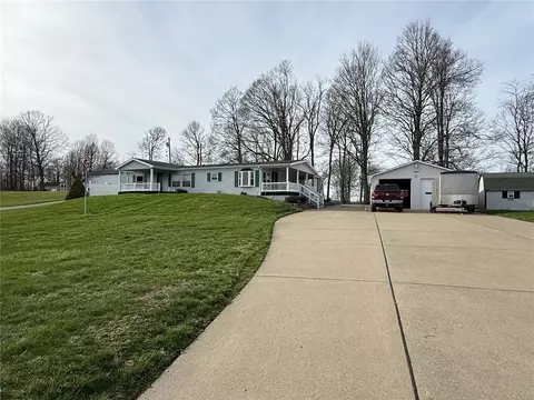 340 Deerfield, Washington, PA 15301
