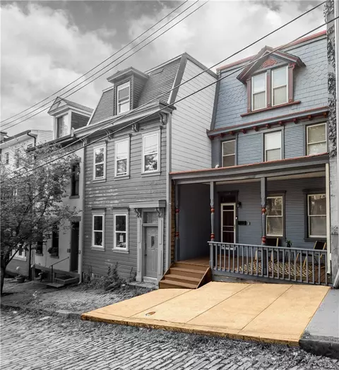 1207 Linden Pl, Pittsburgh, PA 15212