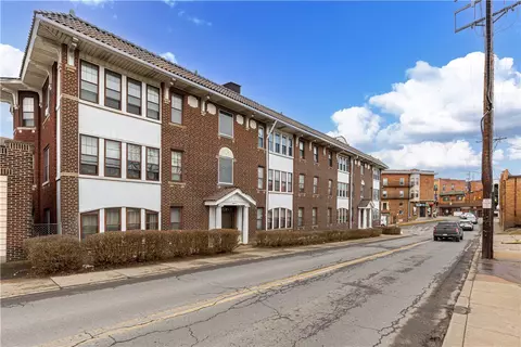 18-20 Sankey Ave, Pittsburgh, PA 15227