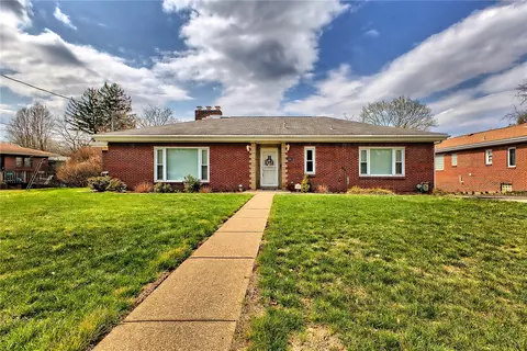 1532 California Ave, White Oak, PA 15131