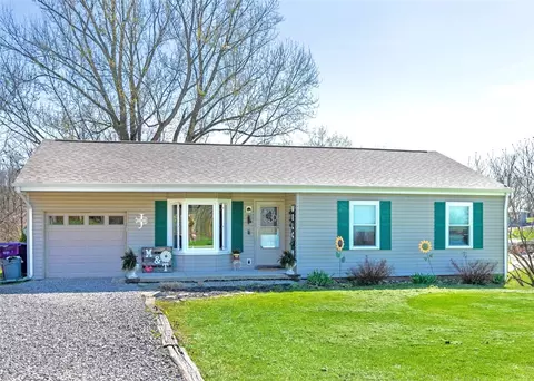 5090 Sardis Rd, New Kensington, PA 15068