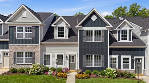 107 Blue Bird Ln, Sarver, PA 16055