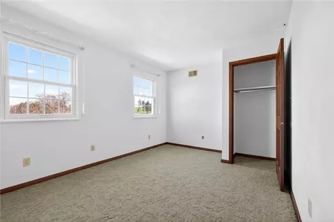 Bedroom - 110 Spring Dr, Apollo, PA 15613 photo 4 of 8
