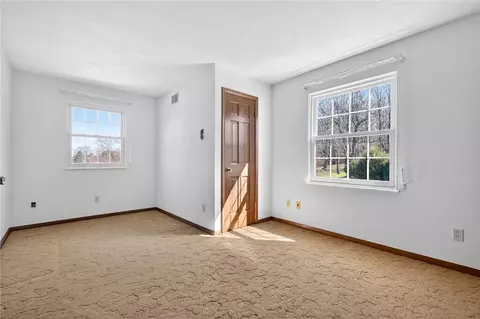 Bedroom - 110 Spring Dr, Apollo, PA 15613 photo 2 of 8