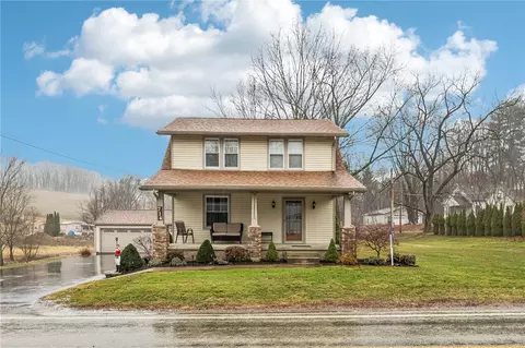 714 Harmony Baptist Rd, New Castle, PA 16101