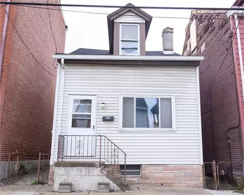 2020 Lowrie, Pittsburgh, PA 15212