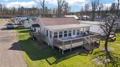 36085 Taylor Ave, Union City, PA 16438