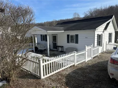 364 Messmore Rd, Mcclellandtwn, PA 15458