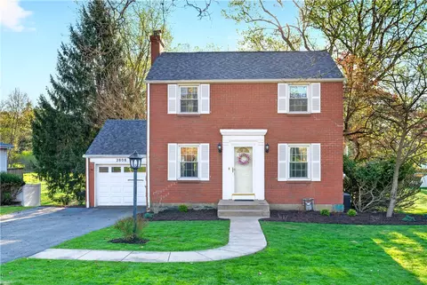 2808 Herron Ln, Glenshaw, PA 15116