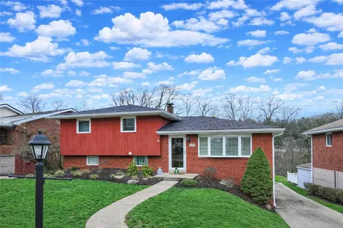 925 Lindenwood Dr, Pittsburgh, PA 15234