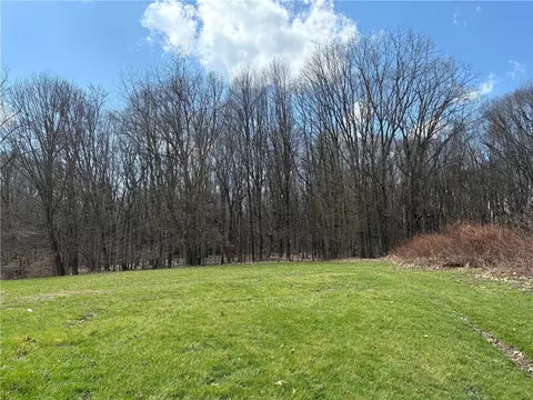 0 Orangeville Rd, Hermitage, PA 15853