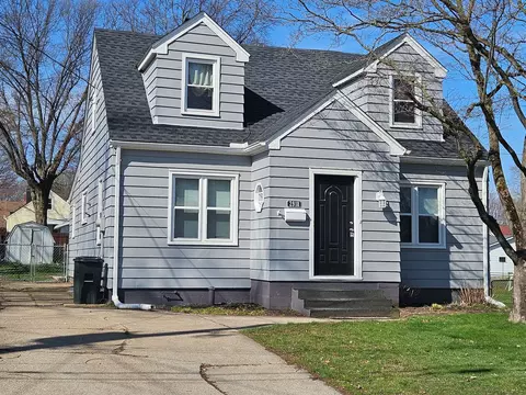 2918 Hudson, Erie, PA 16508