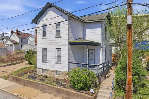 23 White, Pittsburgh, PA 15205
