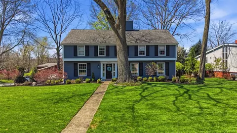 1055 Wade, Oakmont, PA 15139