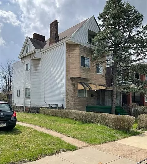 7016 Frankstown Ave, Pittsburgh, PA 15208