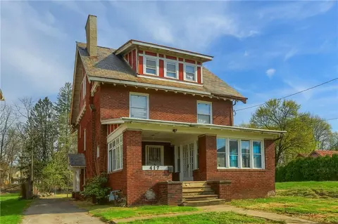 417 E Moody Ave, New Castle, PA 16105