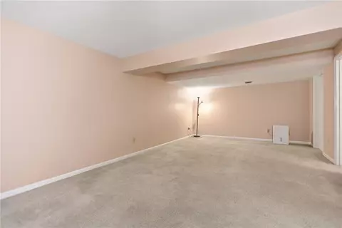 306 Covington Ct, Seven Fields, PA 16046 photo 23