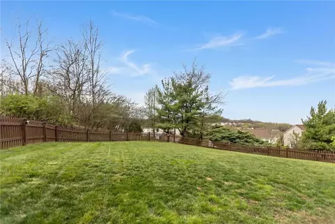 306 Covington Ct, Seven Fields, PA 16046 photo 27