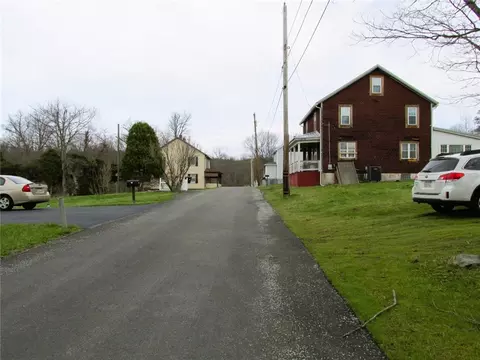Exterior - 376 Penn Ave, Everson, PA 15631 photo 6 of 7