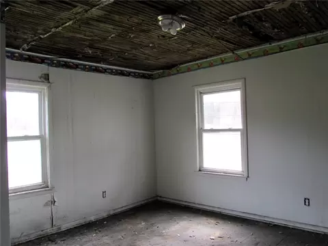 Bedroom - 376 Penn Ave, Everson, PA 15631 photo 7 of 8