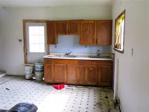 Kitchen - 376 Penn Ave, Everson, PA 15631 photo 2 of 2
